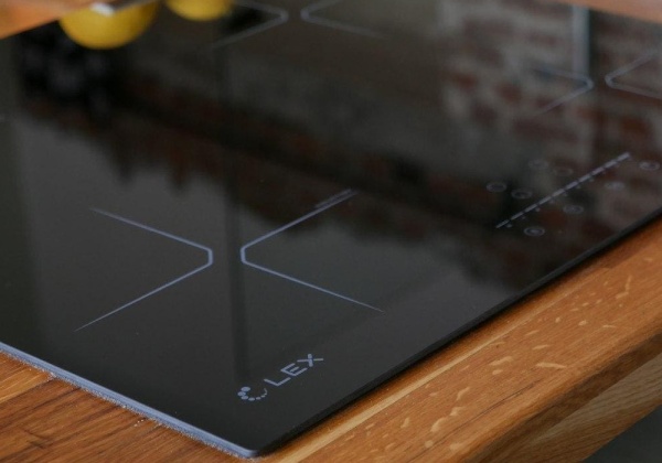 Индукционная варочная поверхность EVI 640-2 BL